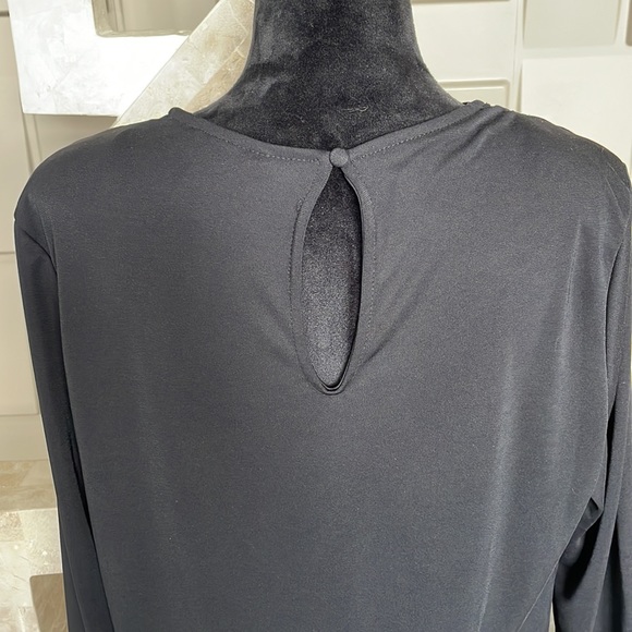 H&M blouse top shirt black long sleeve back button Size Medium - Picture 9 of 9